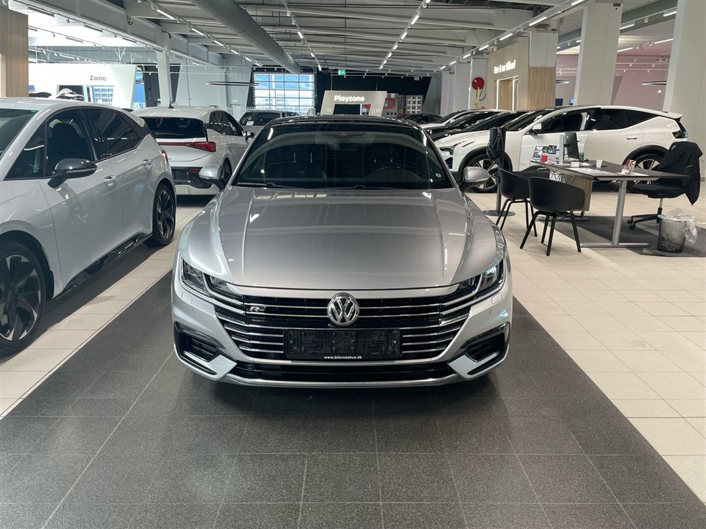 VW Arteon R-Line Business billede 3