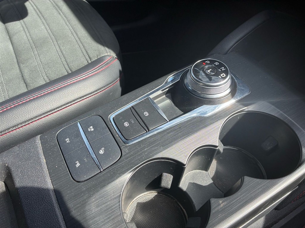 Ford Kuga ST-Line X billede 11