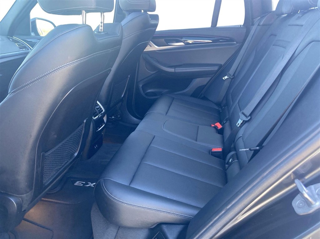 BMW iX3 M-Sport Charged billede 6