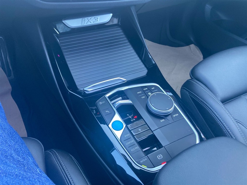 BMW iX3 M-Sport Charged billede 25
