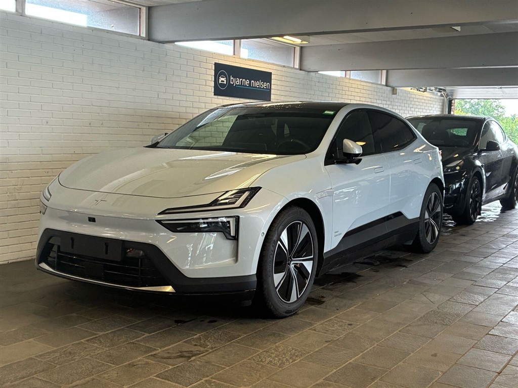 Polestar 4 LRSM Prime