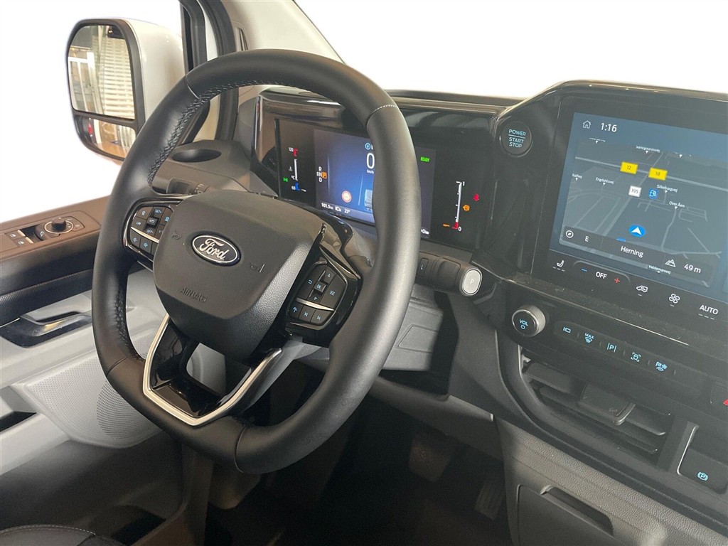 Ford Transit Custom Sport billede 8