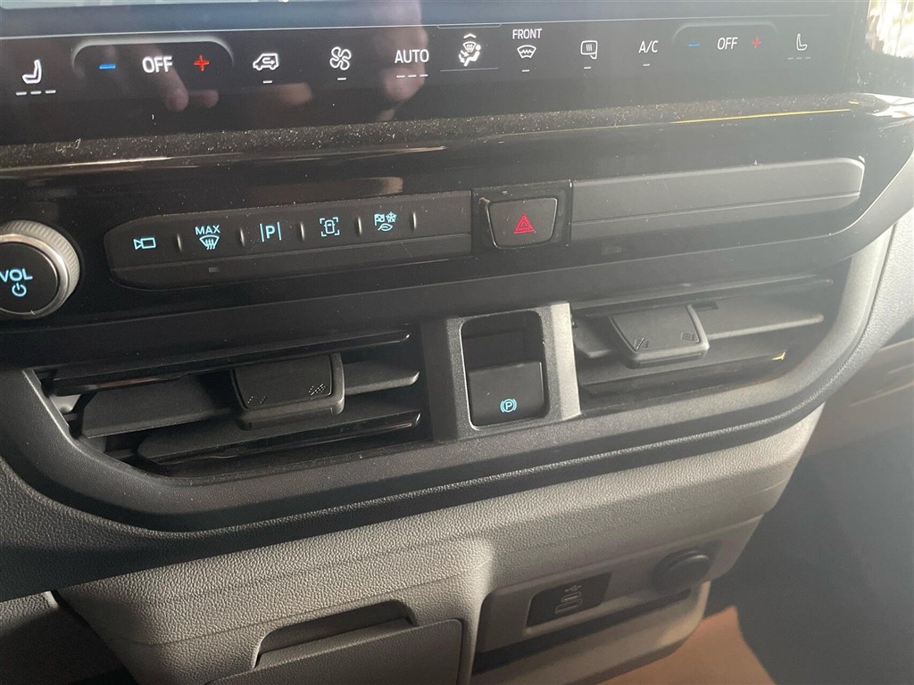 Ford Transit Custom Sport billede 14