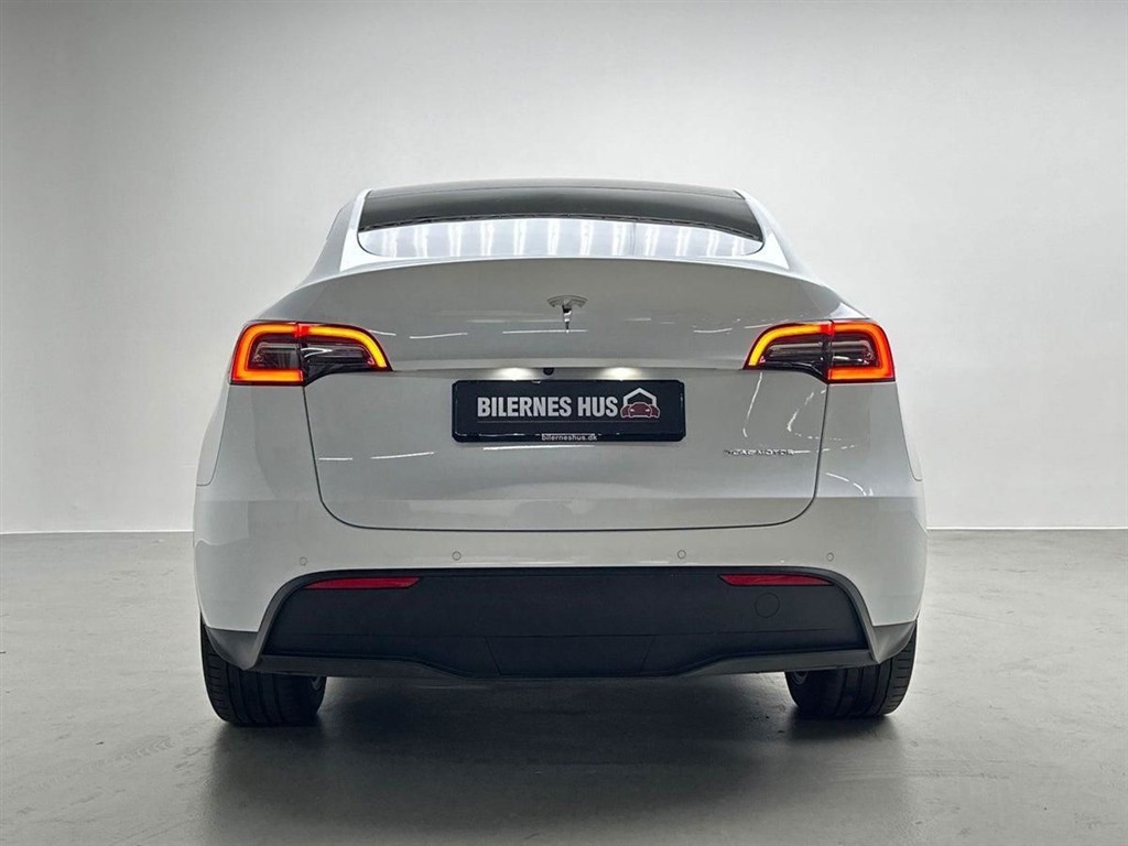 Tesla Model Y Long Range billede 7