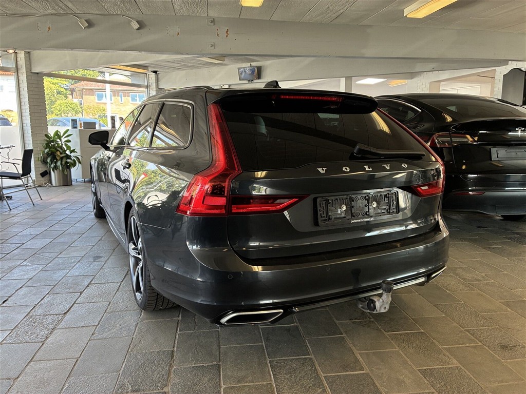 Volvo V90 R-design billede 2