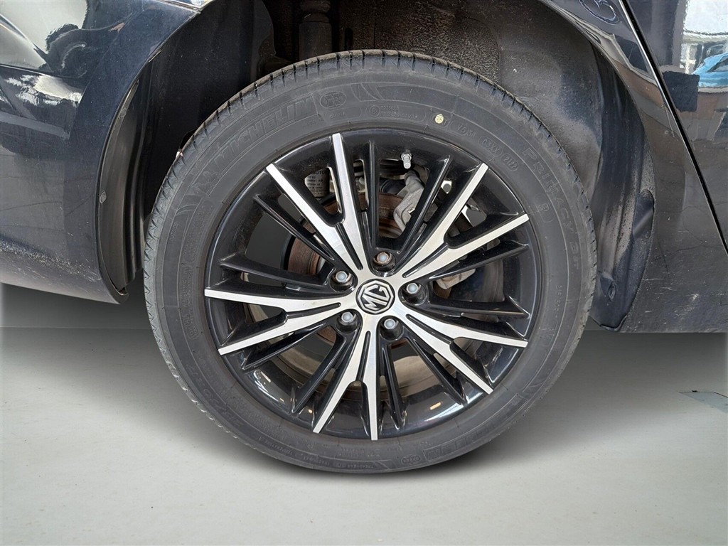 MG MG5 Electric Standard Range Luxury billede 8