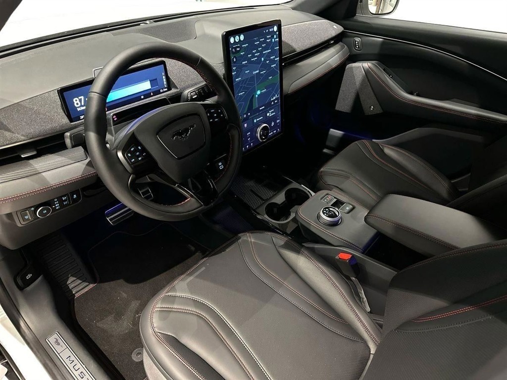 Ford Mustang Mach-E UR Premium billede 10