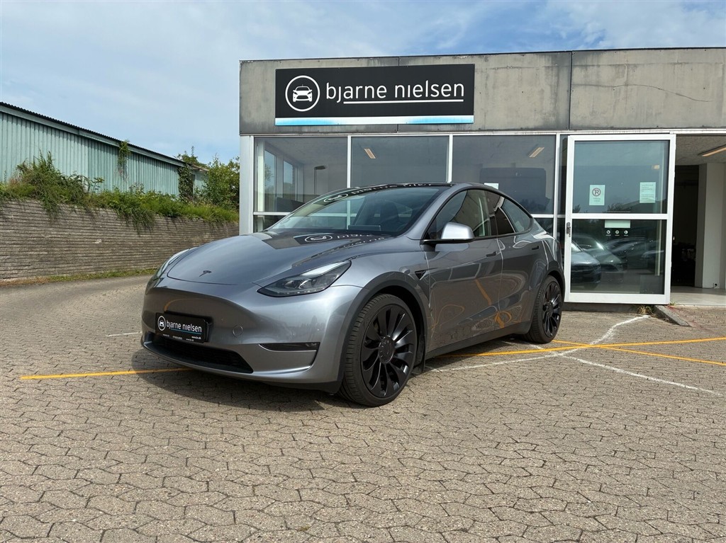 Tesla Model Y Performance