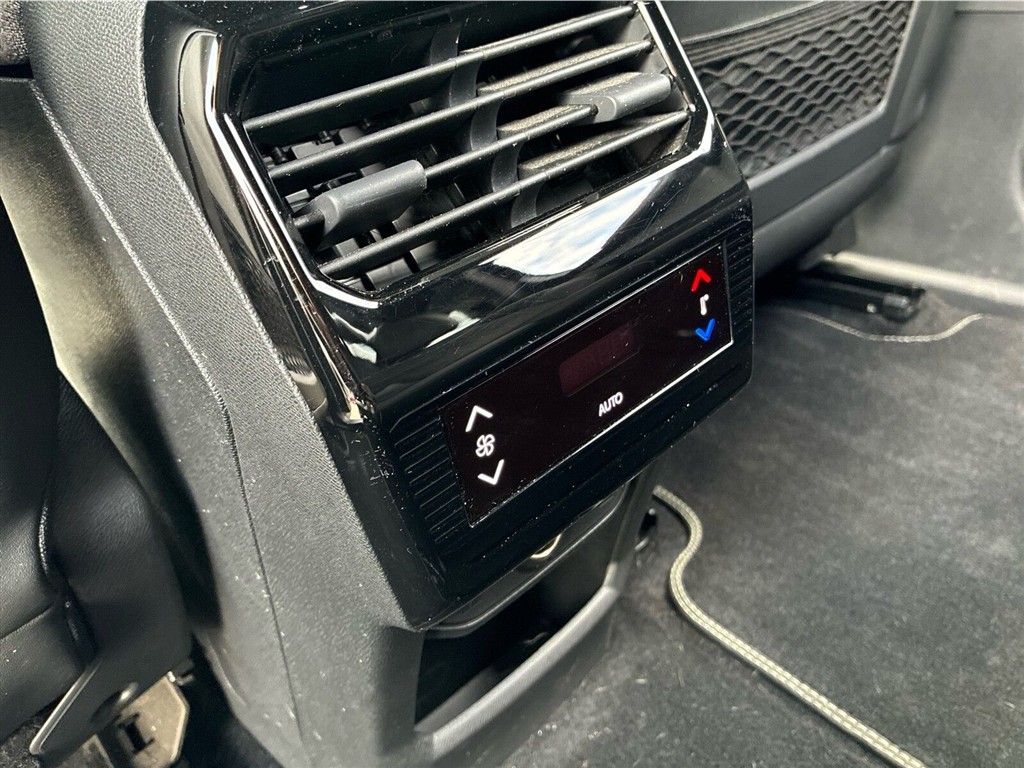 Peugeot e-5008 GT Pack billede 17