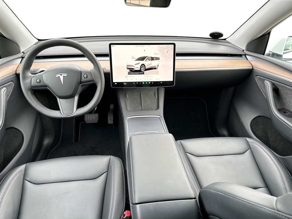 Tesla Model Y Long Range billede 4