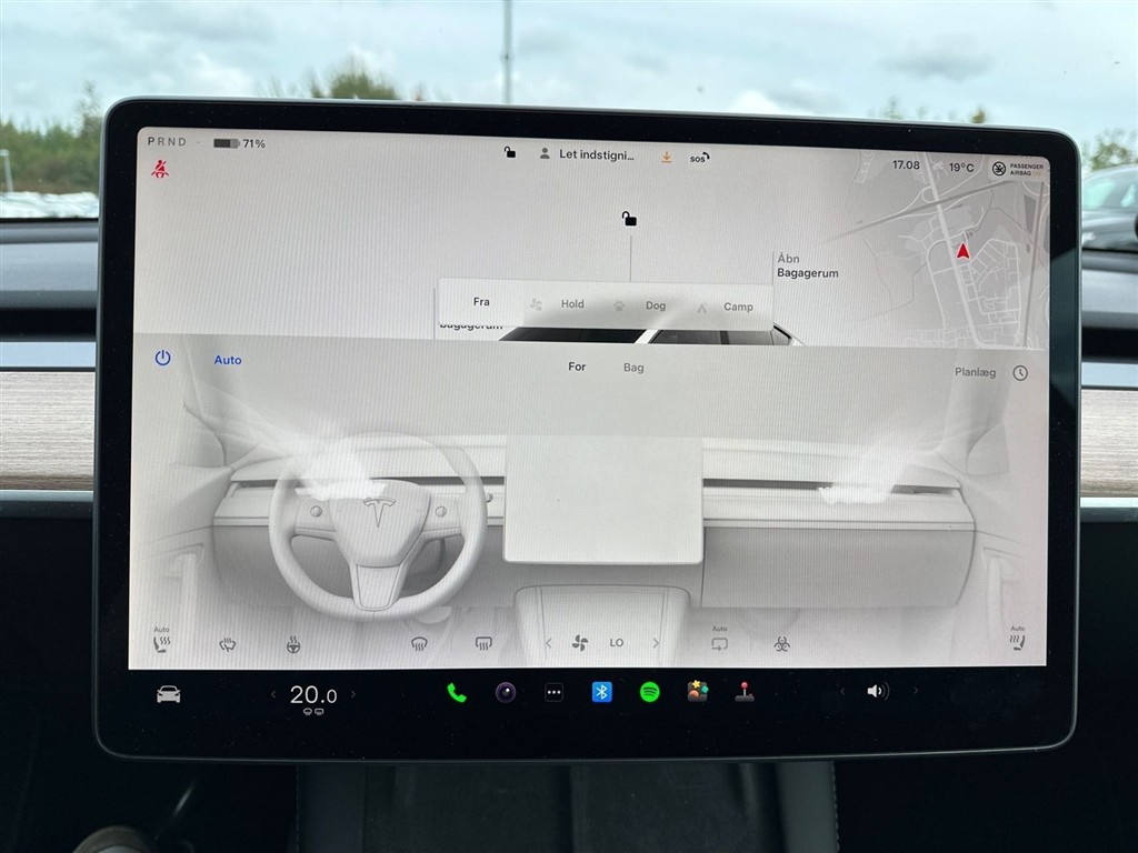 Tesla Model Y Long Range billede 18