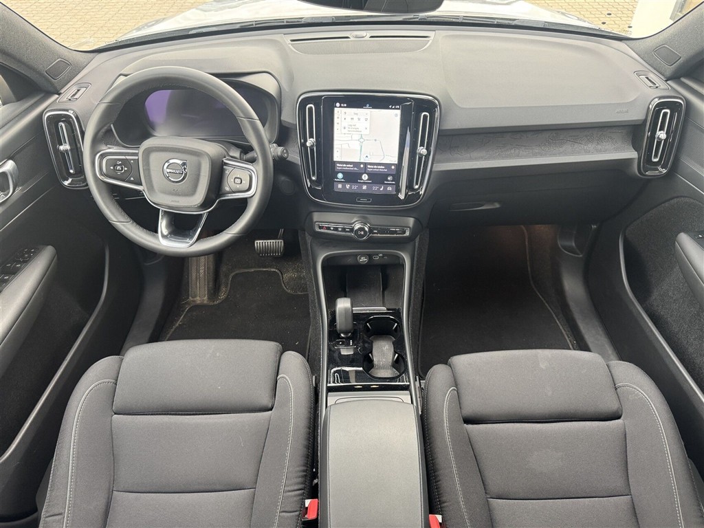 Volvo XC40 Plus billede 8
