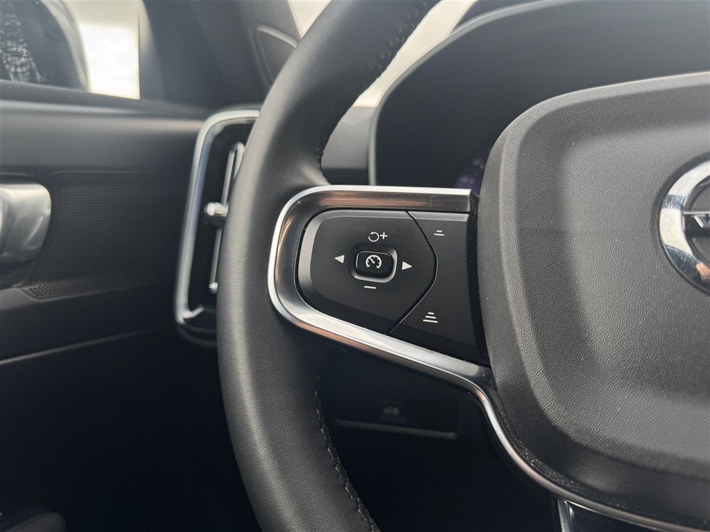Volvo XC40 Plus billede 15