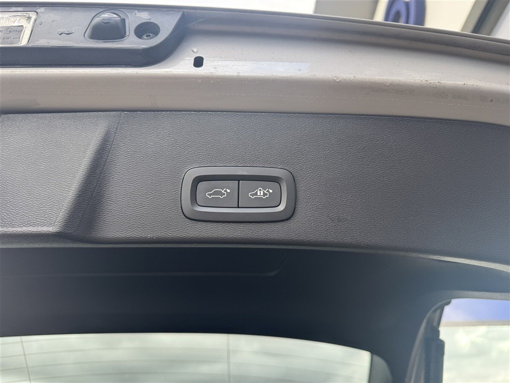 Volvo XC40 Plus billede 18