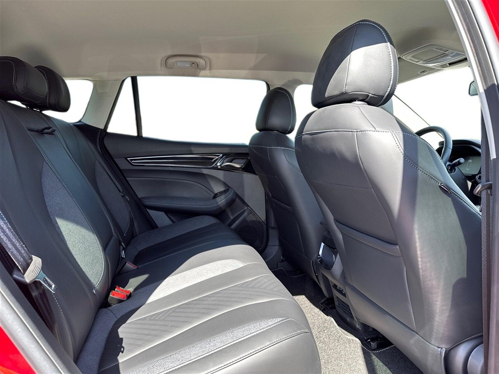 MG MG5 Electric Standard Range Luxury billede 12