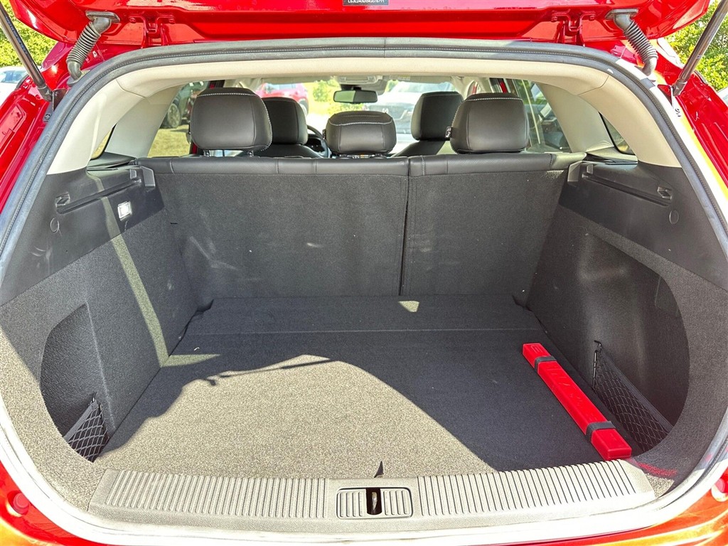 MG MG5 Electric Standard Range Luxury billede 13