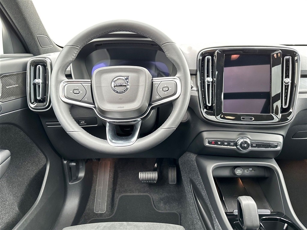 Volvo EX40 Black Edition billede 9