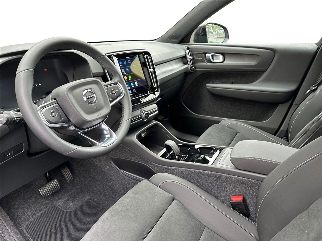 Volvo EX40 Black Edition billede 4