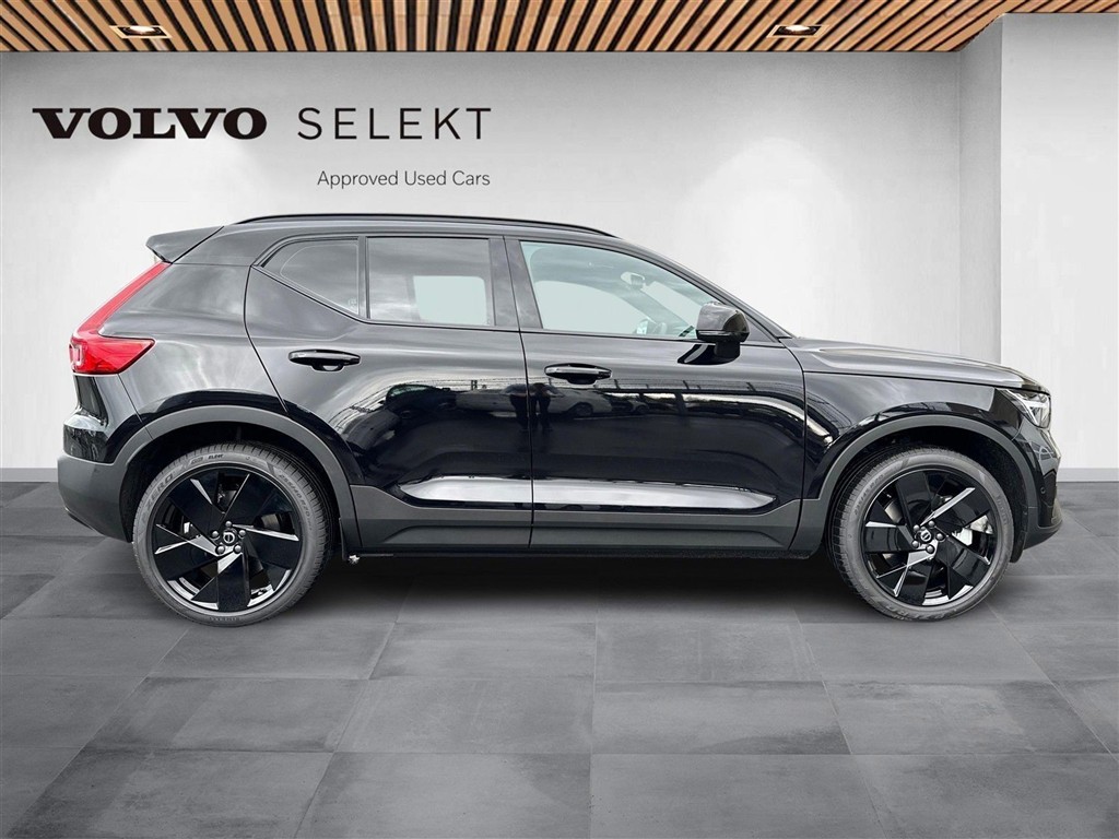 Volvo EX40 Black Edition billede 5