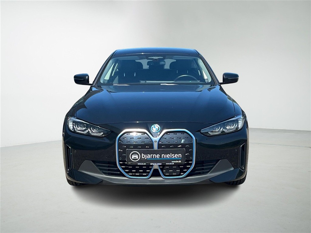 BMW i4 Charged Plus billede 6