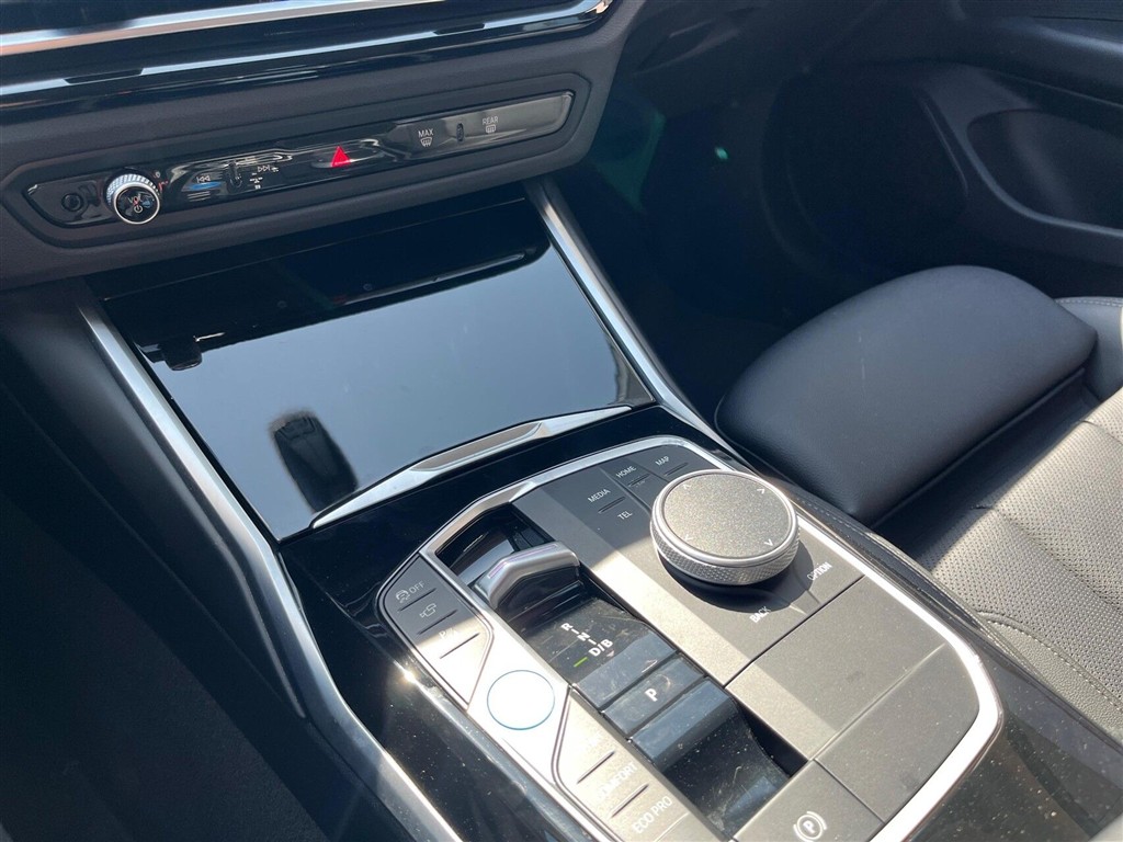 BMW i4 Charged Plus billede 15