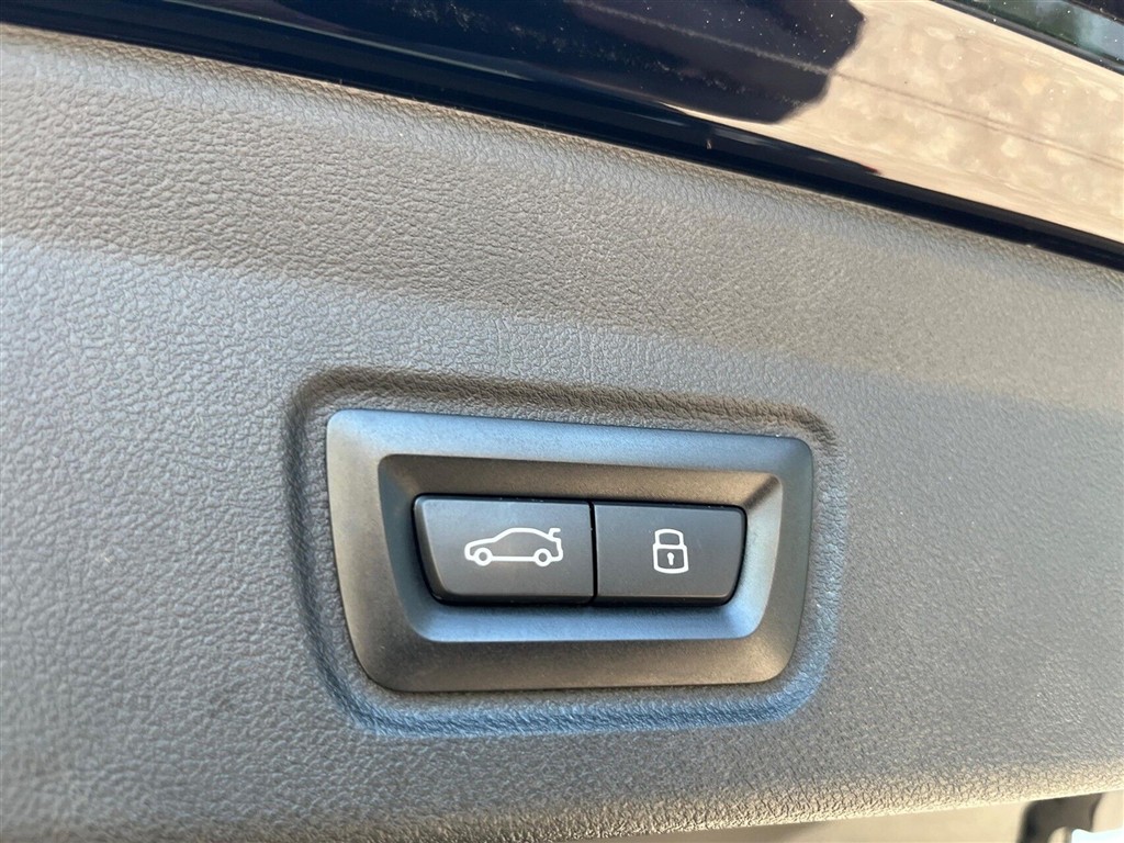 BMW i4 Charged Plus billede 21
