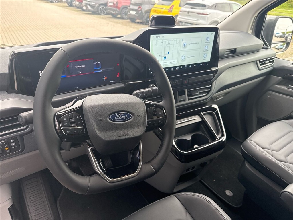 Ford E-Tourneo Custom Titanium billede 4