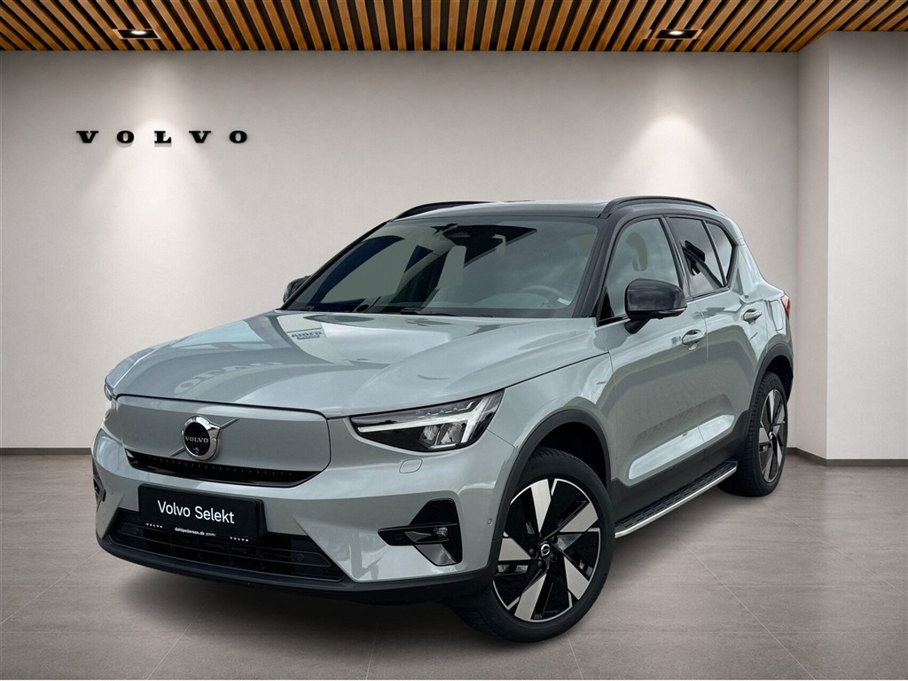 Volvo EX40 