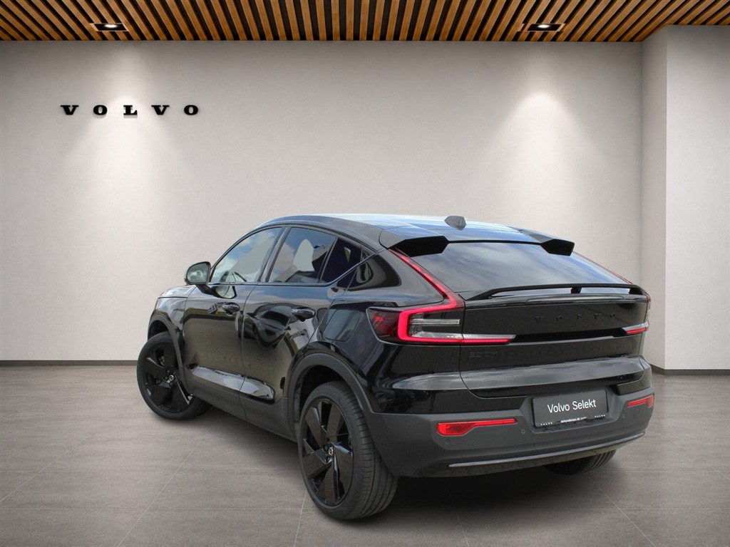 Volvo EC40 Black Edition billede 2