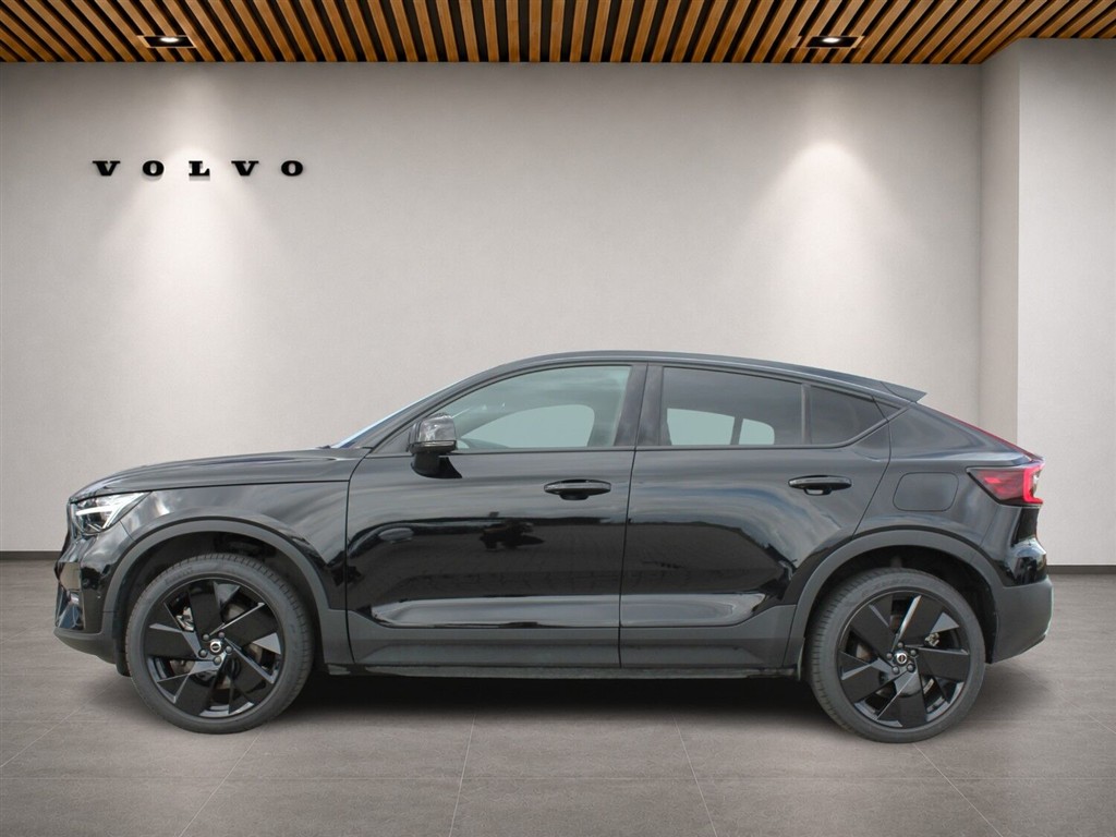 Volvo EC40 Black Edition billede 3