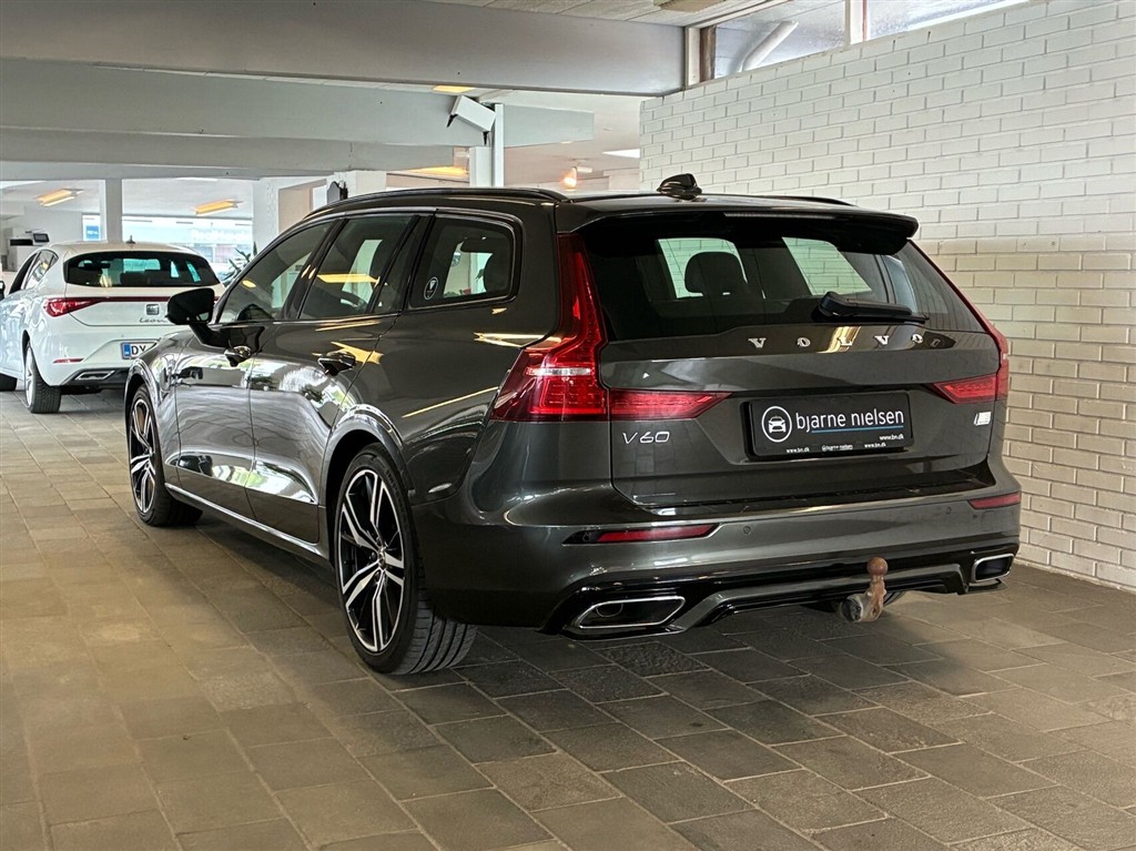 Volvo V60 R-design billede 2