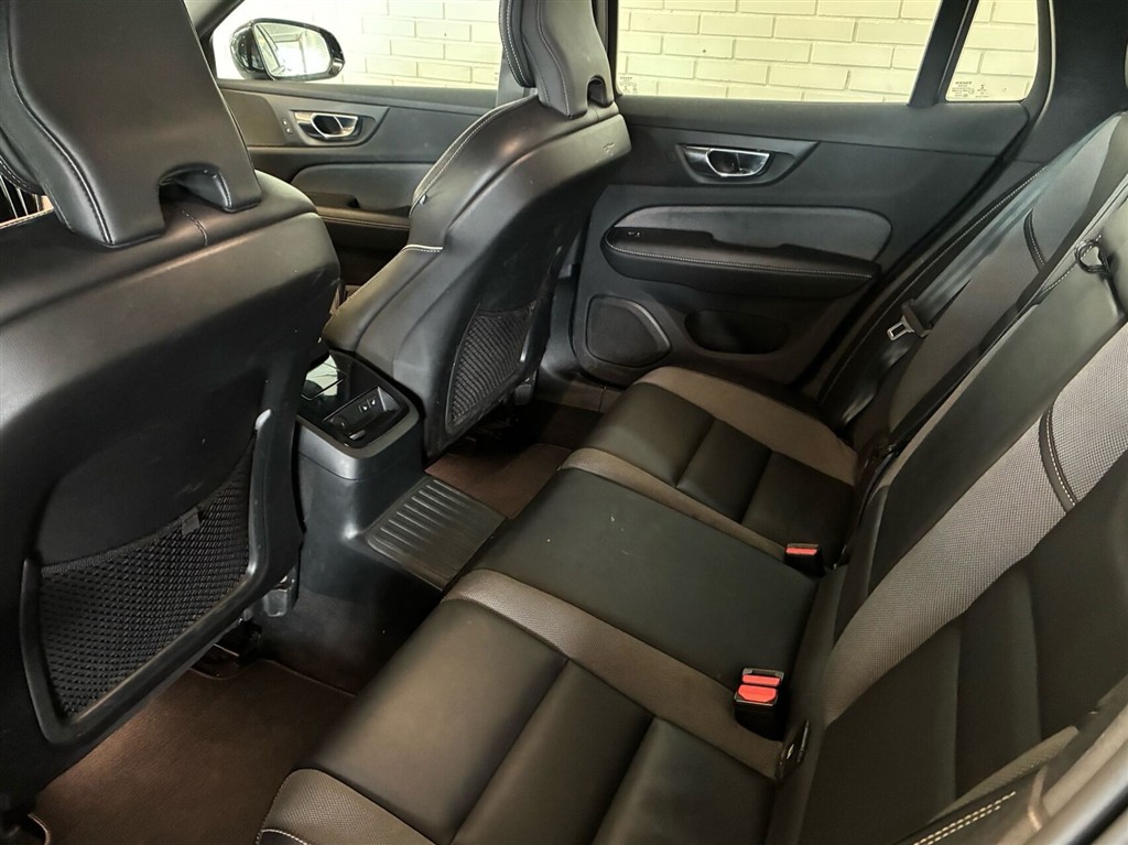 Volvo V60 R-design billede 12