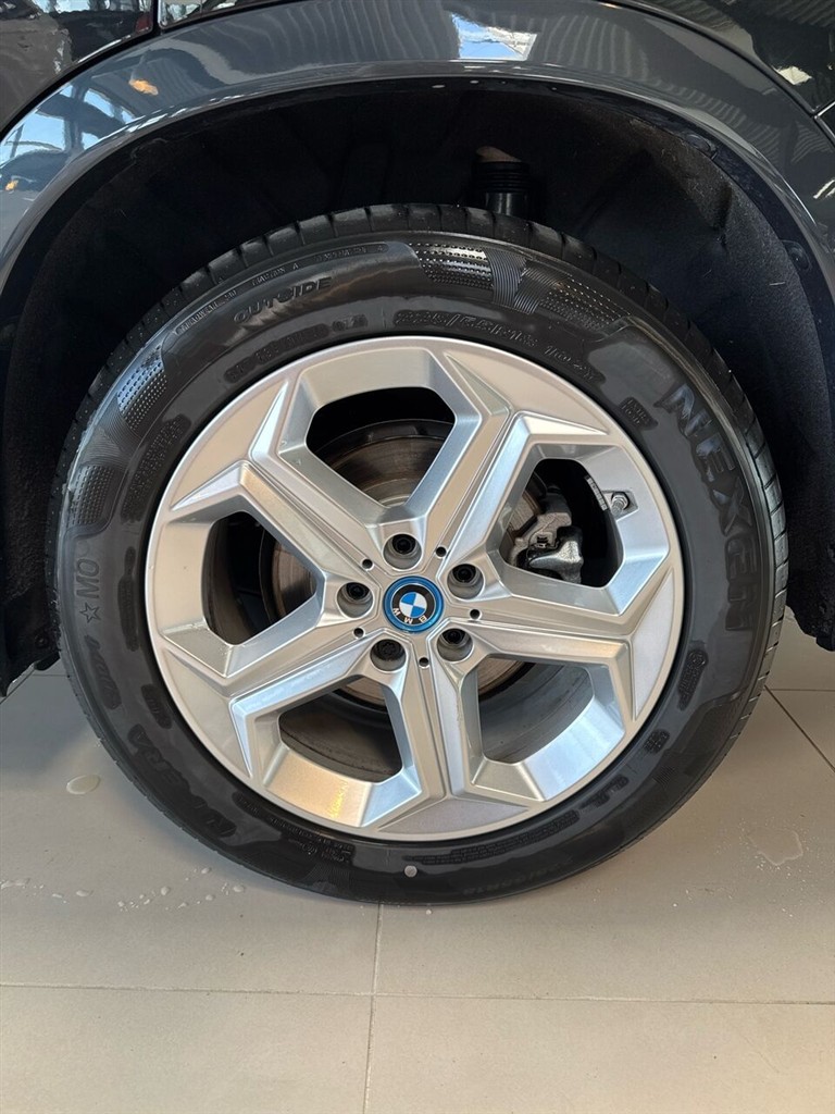 BMW iX1 xLine billede 4