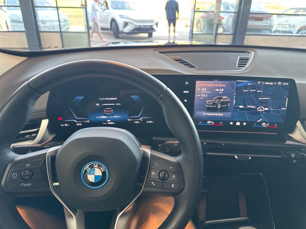 BMW iX1 xLine billede 10