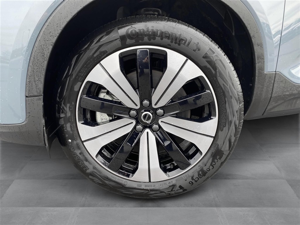 Volvo XC40 Plus billede 9