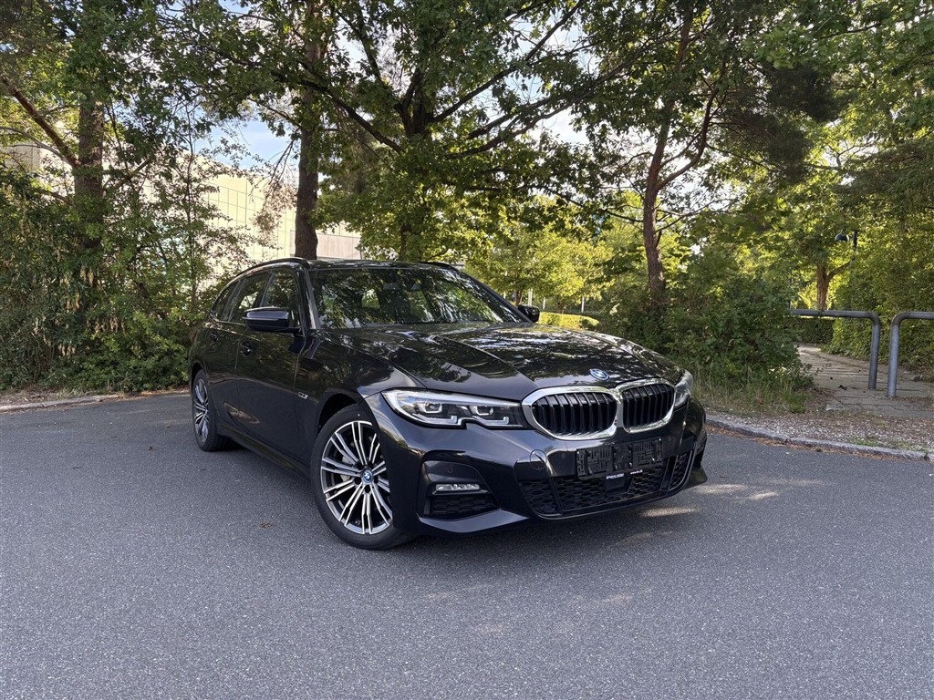 BMW 330e M-Sport
