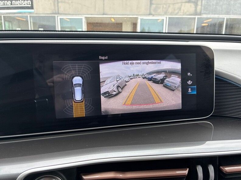 Mercedes-Benz EQC 400 AMG Line billede 13