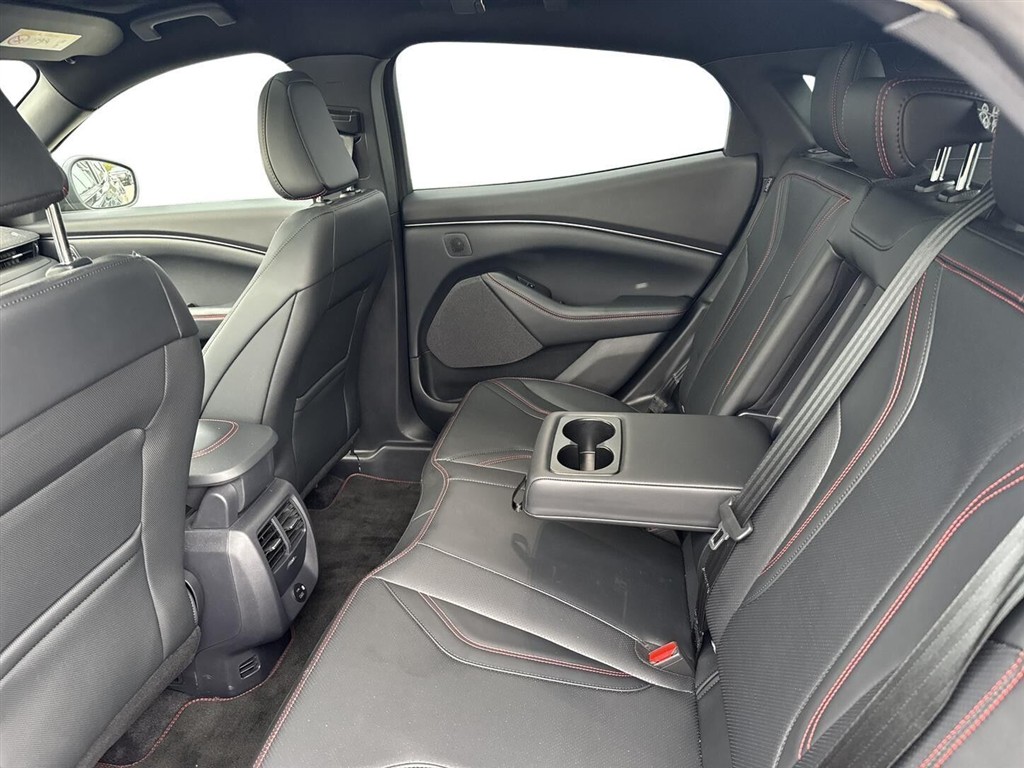 Ford Mustang Mach-E UR Premium billede 7