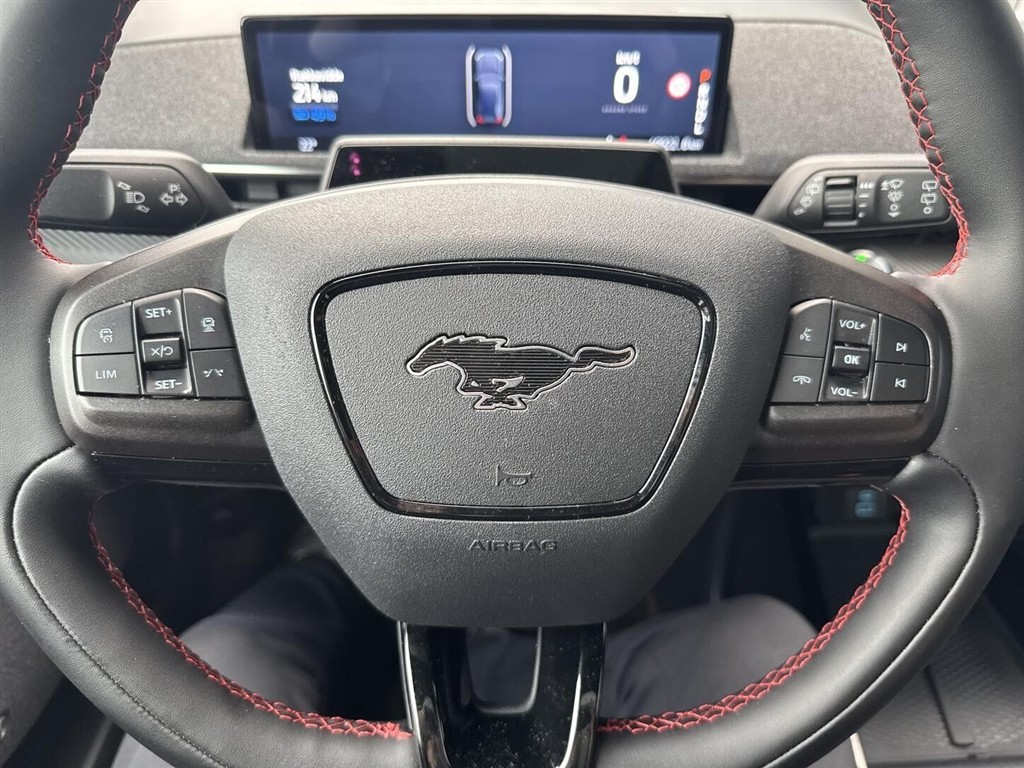 Ford Mustang Mach-E UR Premium billede 16