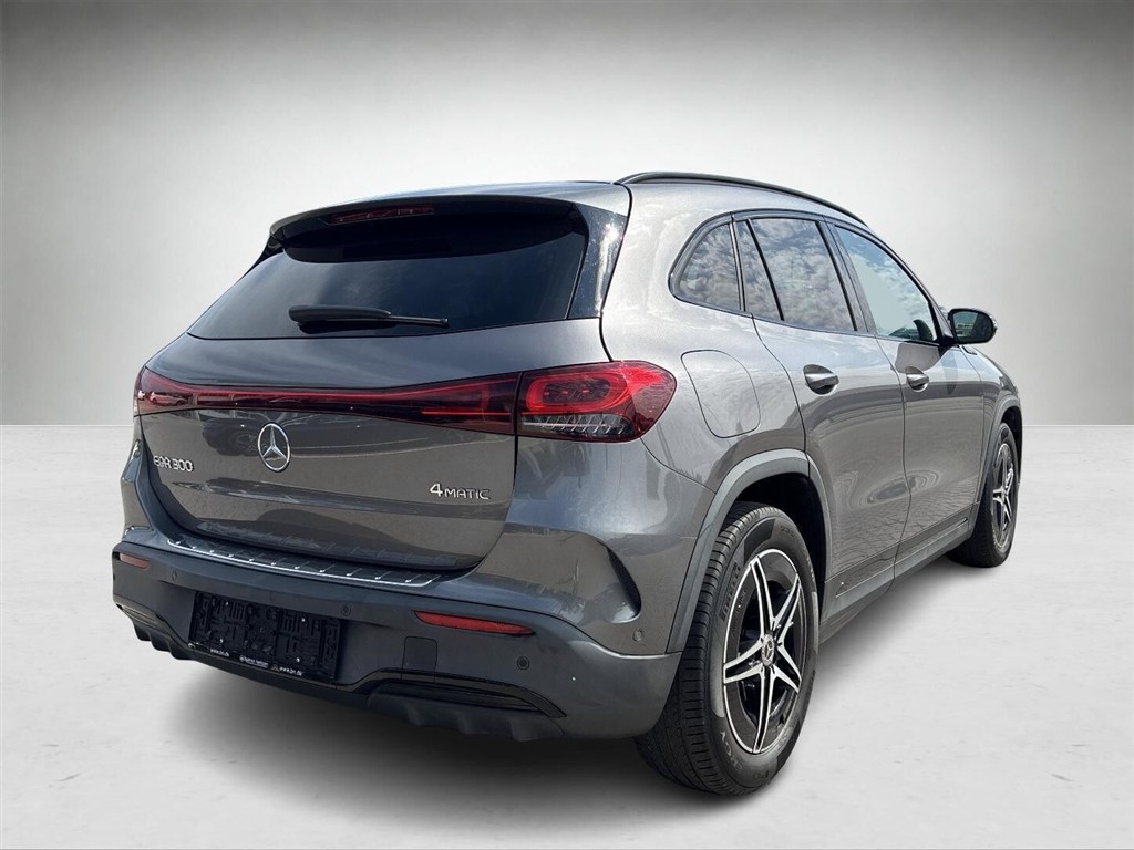Mercedes-Benz EQA 300 AMG Line billede 8