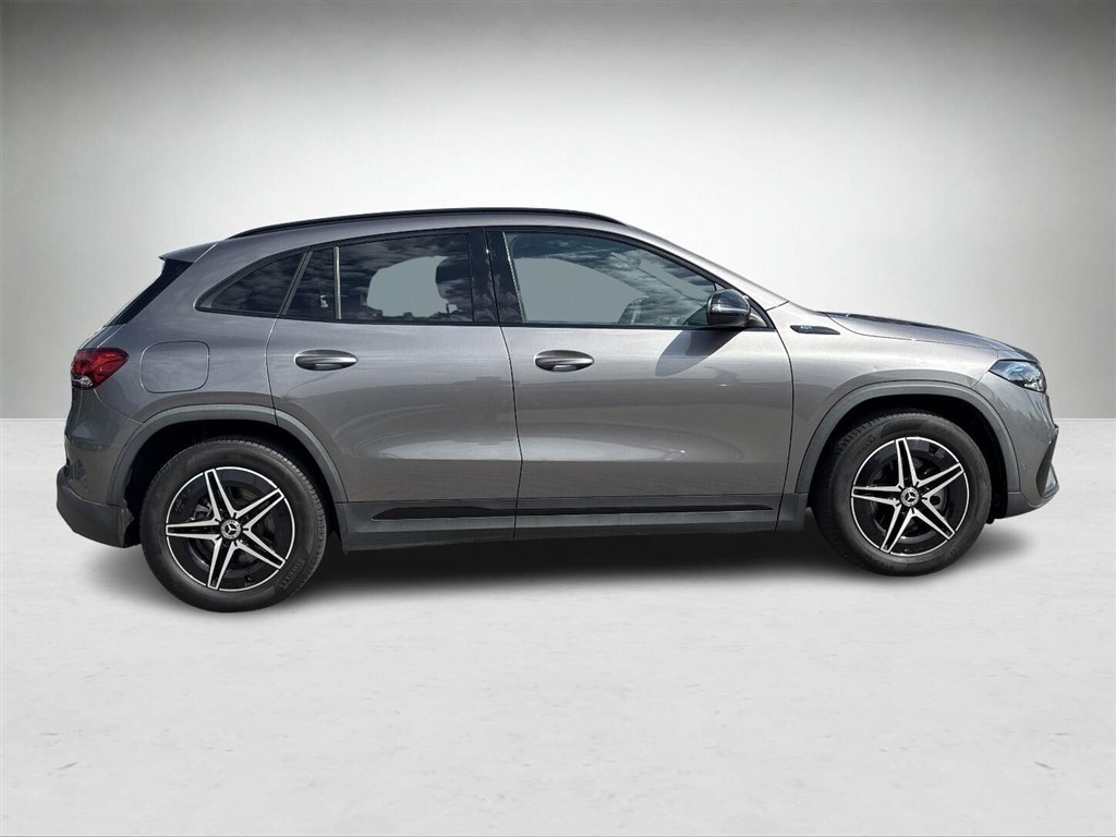 Mercedes-Benz EQA 300 AMG Line billede 9
