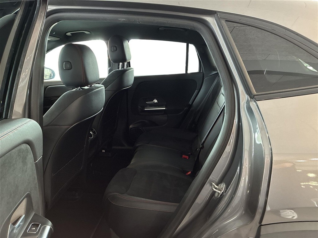 Mercedes-Benz EQA 300 AMG Line billede 15