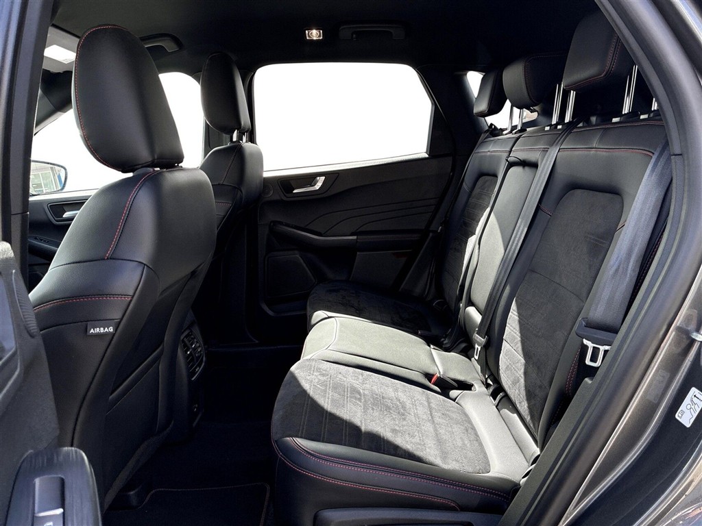 Ford Kuga ST-Line X billede 15