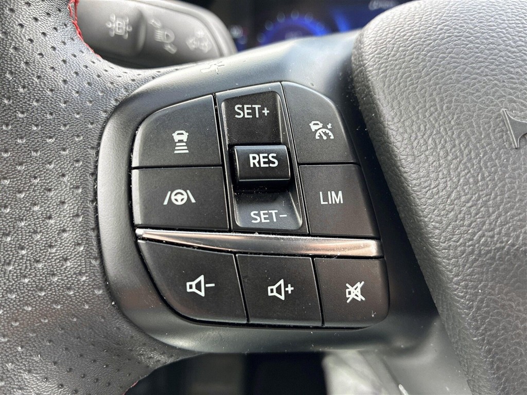 Ford Kuga ST-Line X billede 27