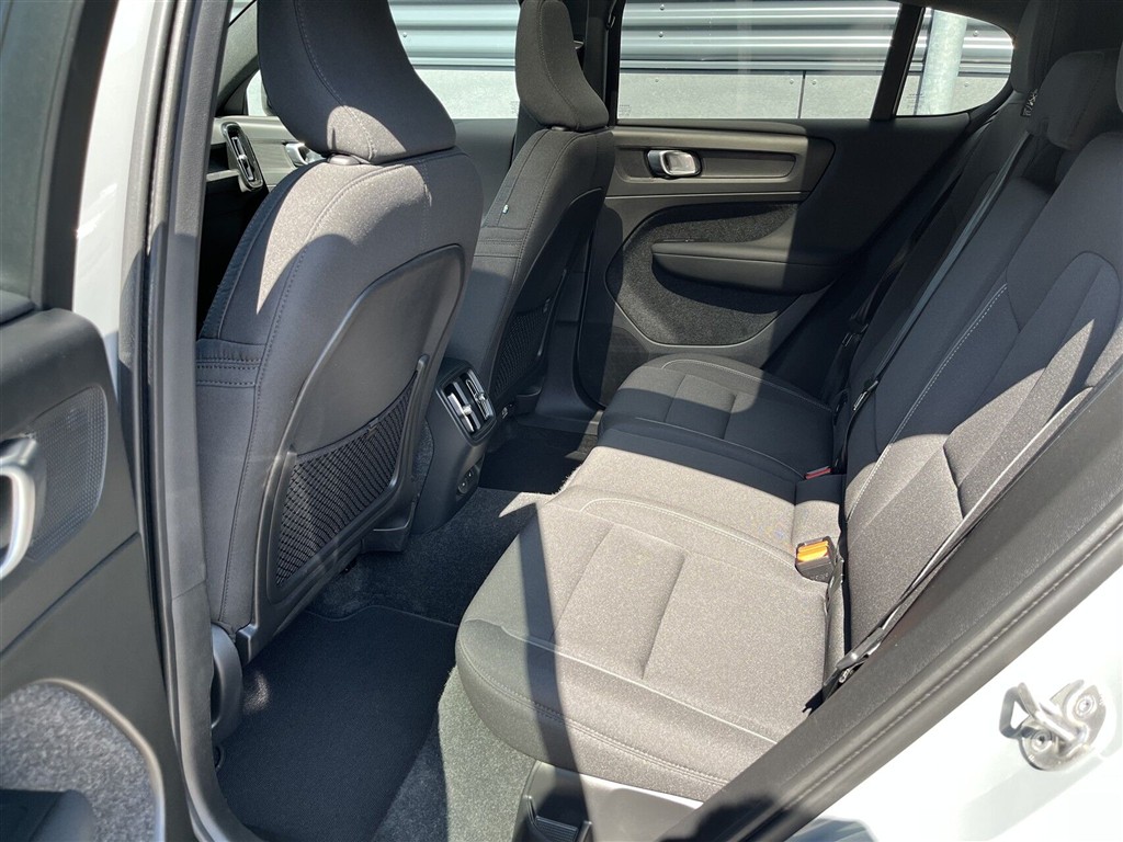 Volvo EX40 Core billede 6