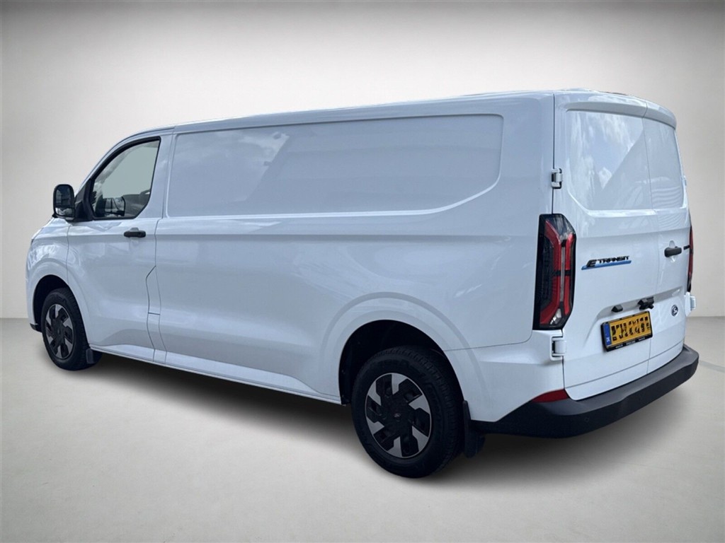 Ford E-Transit Custom Trend billede 4