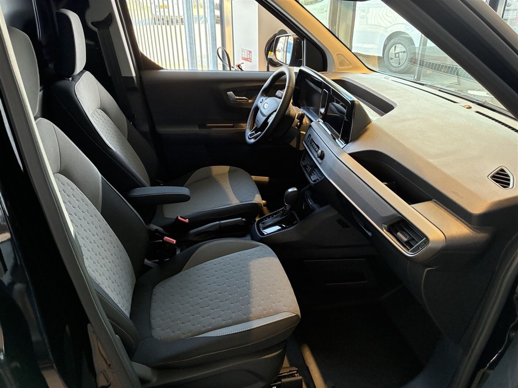 Ford Transit Courier Limited billede 6