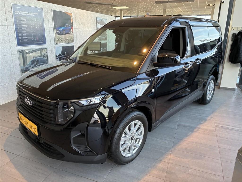 Ford Transit Courier Limited billede 2