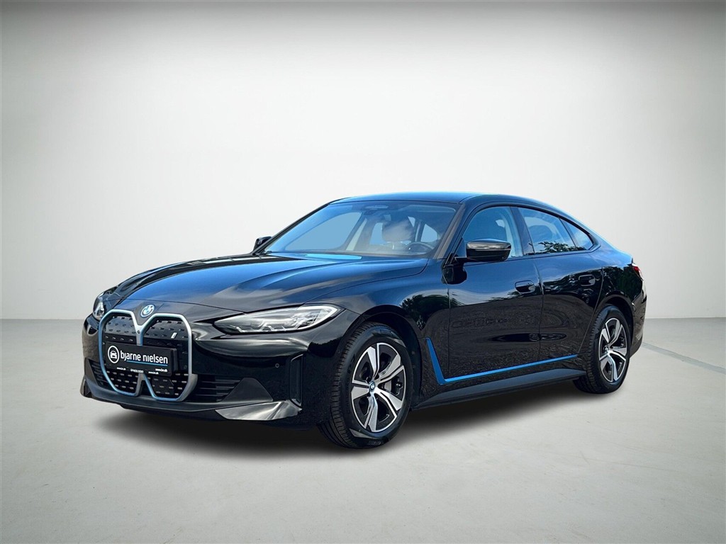 BMW i4 Charged Plus