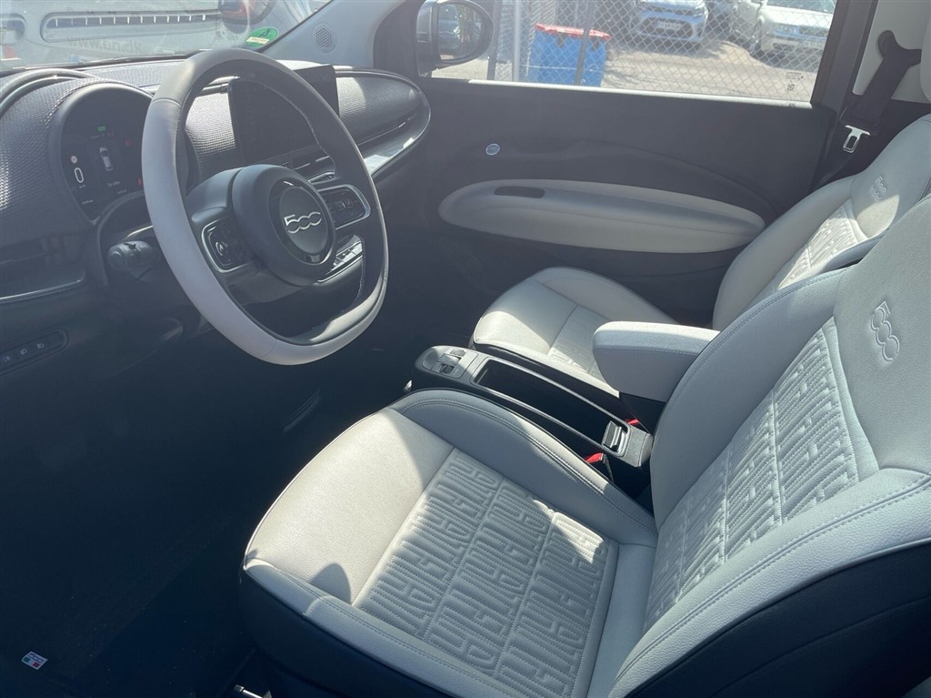 Fiat 500e La Prima By Bocelli billede 3